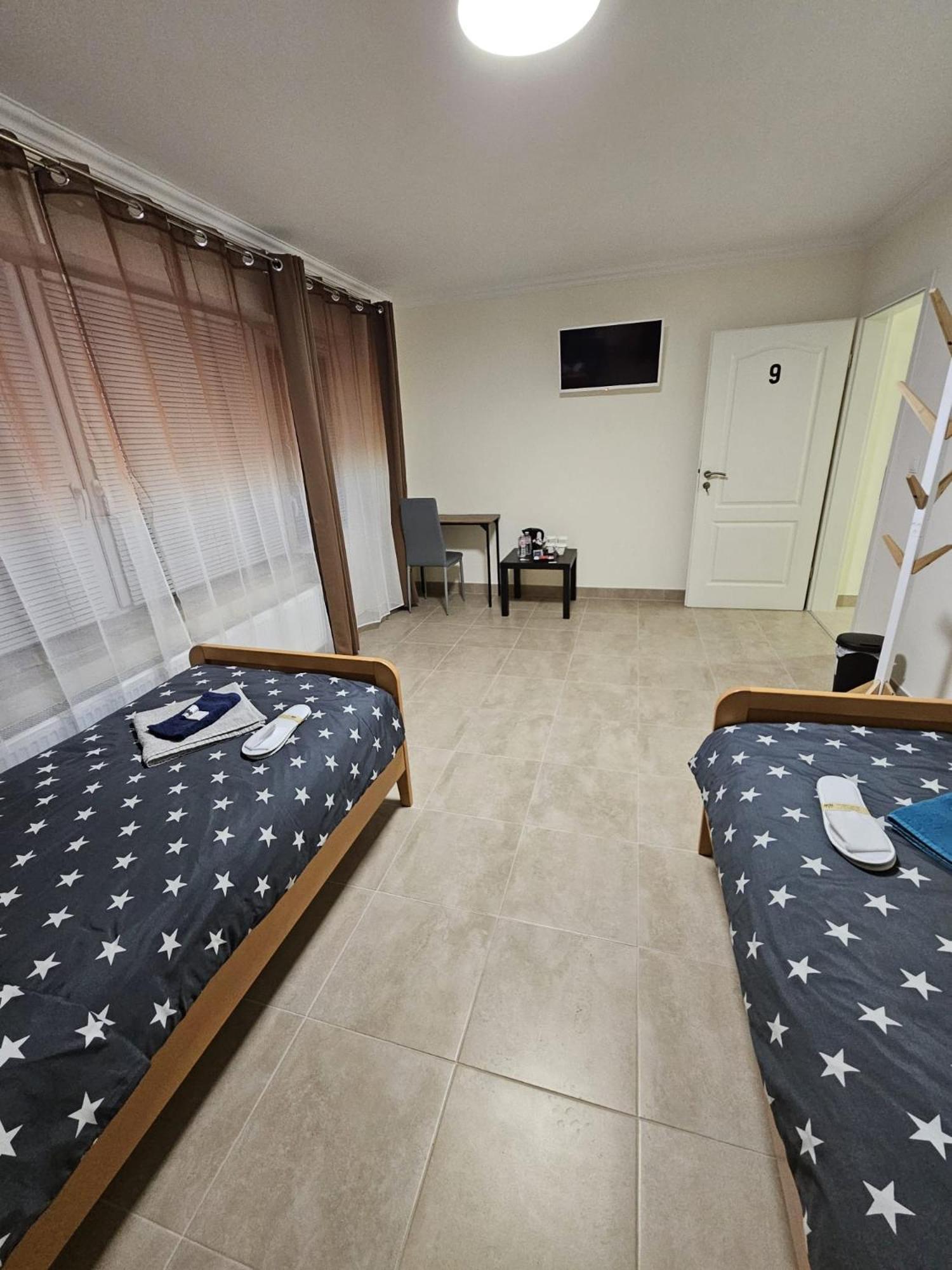 Sleep & Go Motel Gyhum Eksteriør bilde