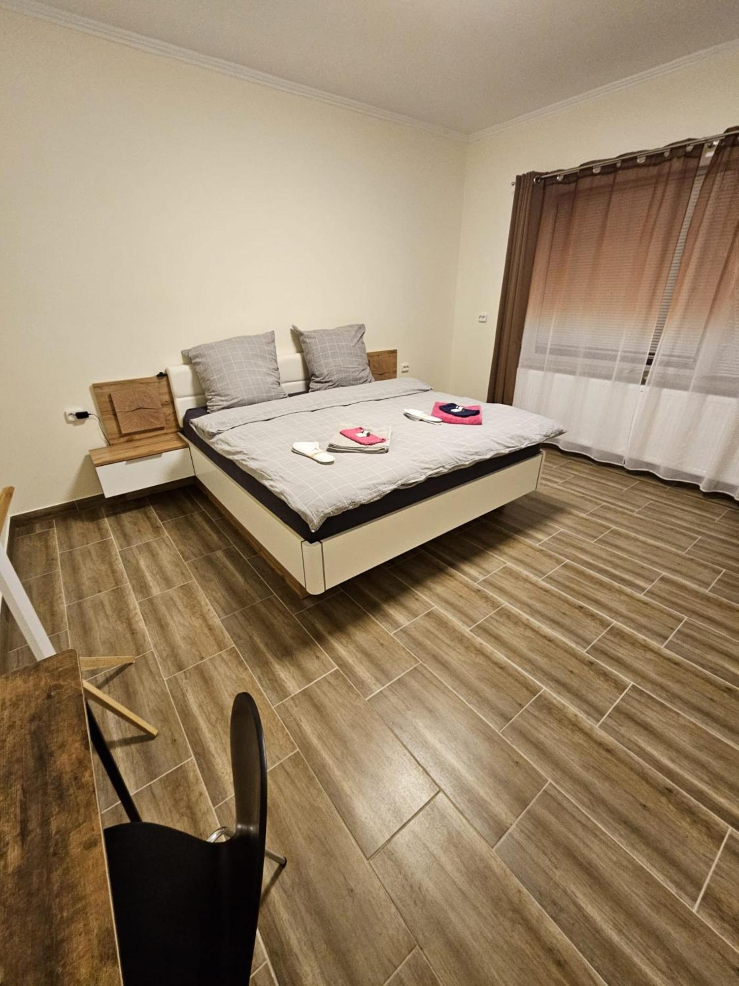 Sleep & Go Motel Gyhum Eksteriør bilde